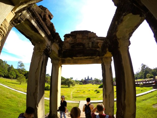 DCIM100GOPROGOPR0553.